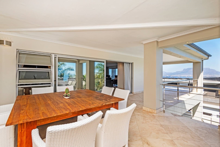 6 Bedroom Property for Sale in Baronetcy Estate Western Cape